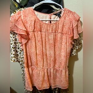 Vera Wang peach top